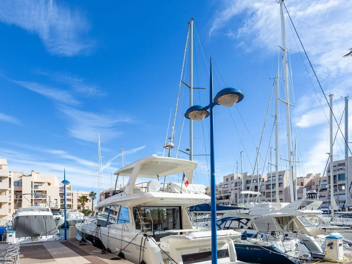 Apartment Le Port De Bormes By Interhome