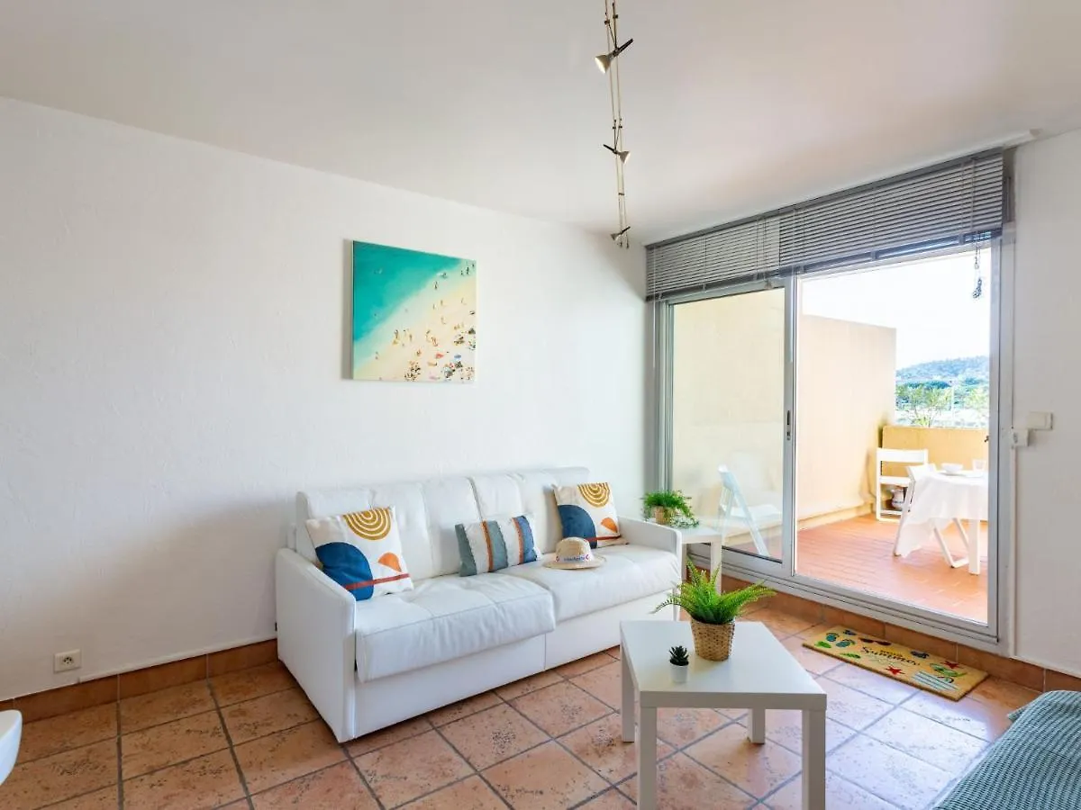 Apartment Le Port De Bormes By Interhome
